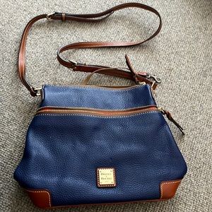 Dooney & Bourke crossbody bag